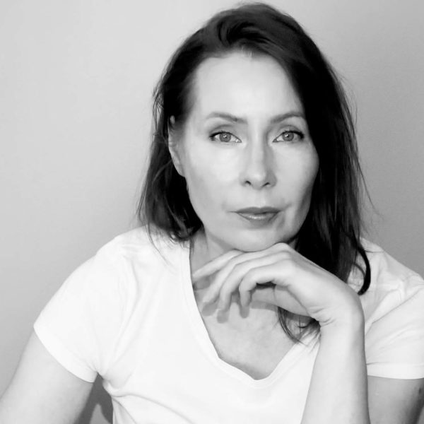 20250603-potrait-Annika-Grof-bw03